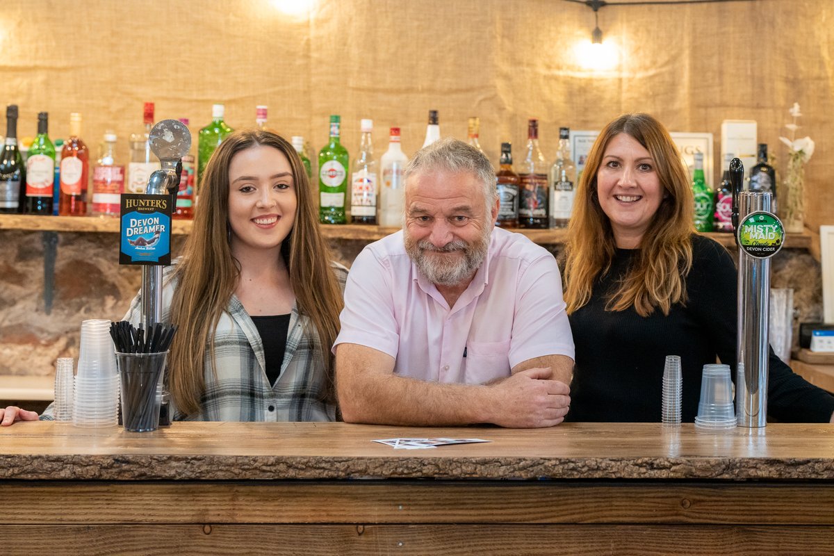 📷 Simon Day 📷 tweet media