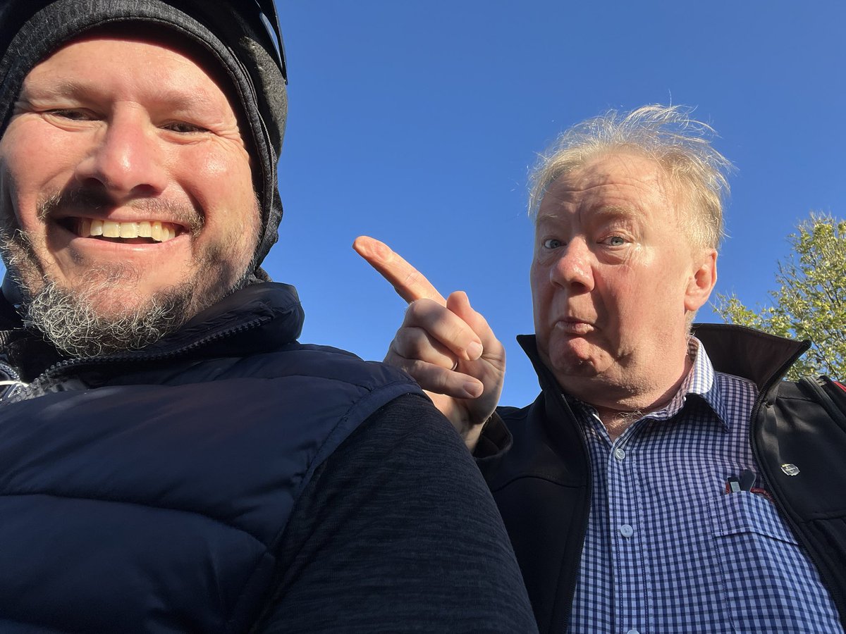 You know it’s a big event when you run into <a href="/mpbowers/">Mikearoo</a> from the <a href="/guardian/">The Guardian</a> taking snaps of the #sheppfloods. Thanks for the chat, Sir AND the pic. Back to you <a href="/David_Speers/">David Speers</a>. #vicfloods