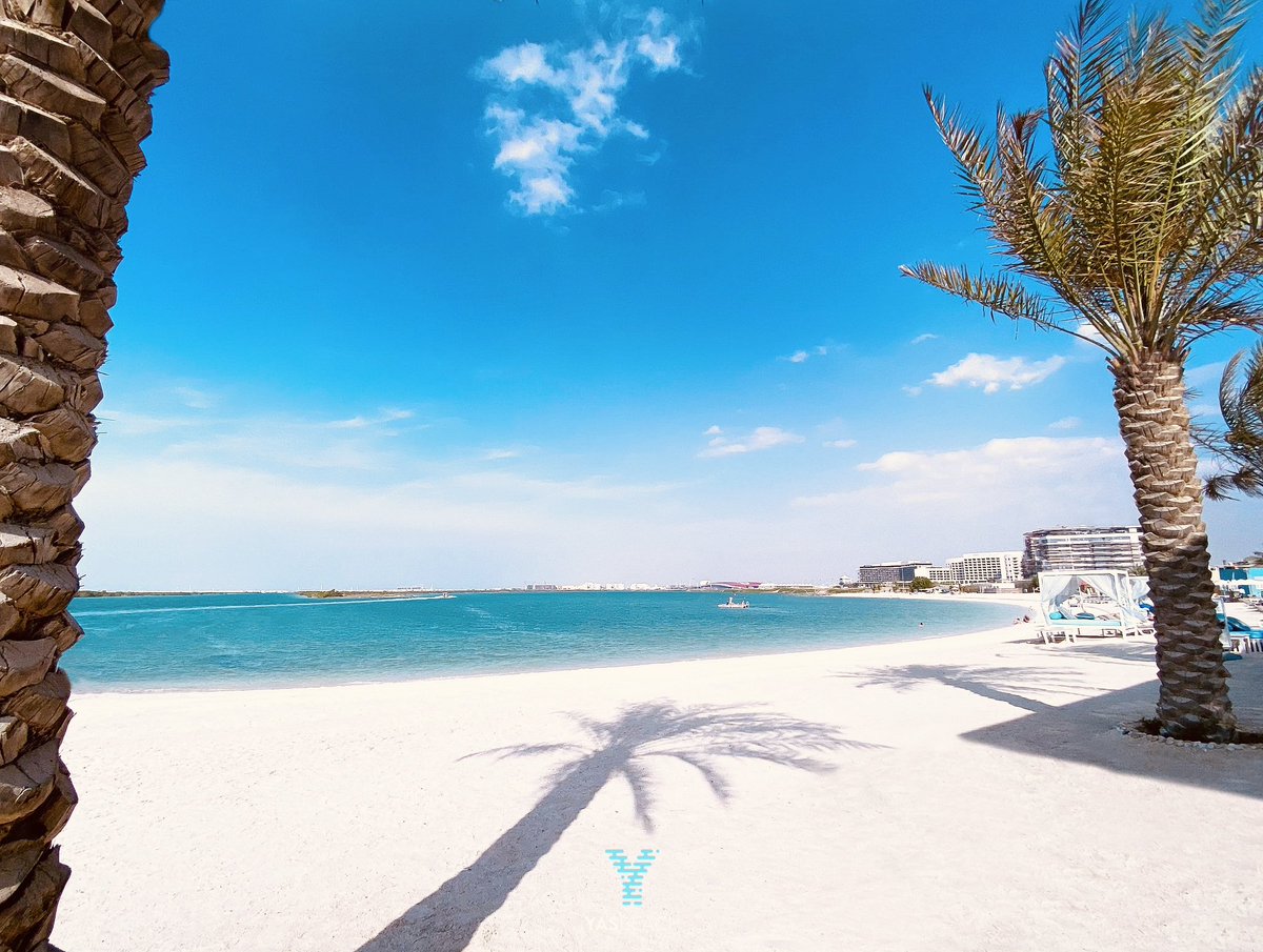 Our kind of view where the Sun, Sand and Sea are perfectly blended.

#yasbeach #yasisland #beachgetaway #visityasbeach #sun #sea #palmtrees #beachday #sunshine #beachlover #beachclub #beachlife #goodvibes #sunnyskies #beautifulbeach #beachvibes