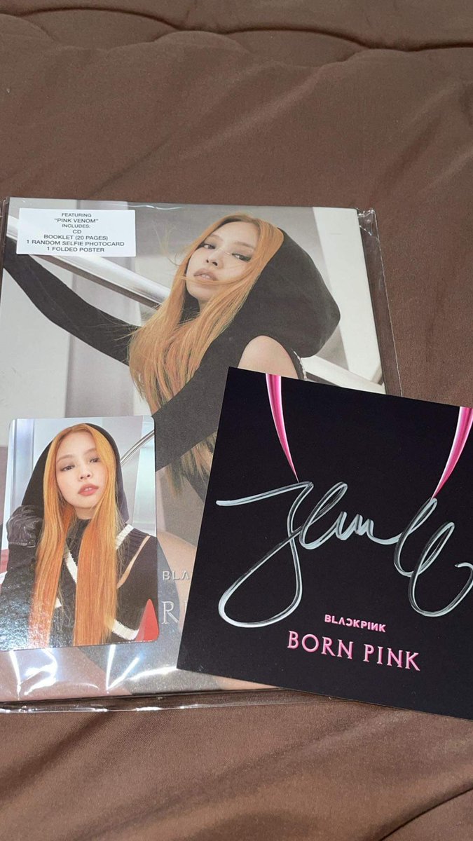 JAEJAEL0VER's tweet photo. ꒰ wts lfb ph ꒱

ONHAND: Square Up unsealed Album &amp; Jennie Digipack Signed SET &amp; Complete Inlucions

𓏔3.8k
𓏔 PAYO/ 5-7 days reservation
𓏔MOP: Gcash or BPI
𓏔MOD: SDD, JRS, JNT, LBC, &amp; GGX

DM IF INTERESTED! 

🏷 blackpink jennie album signed square up  born pink https://t.co/YHKNEQrqip