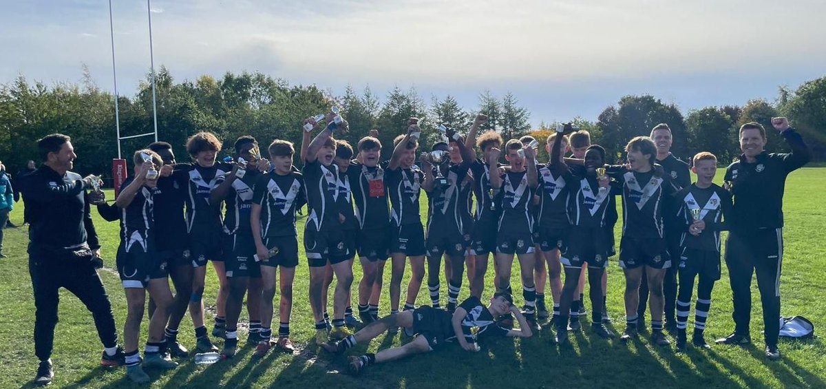 We have the pleasure of sponsoring the under 14 Saddleworth Rangers Rugby Team. We would like to congratulate them on their big win at the weekend.
Massive well done to all involved <a href="/SaddRangers/">Saddleworth Rangers</a>.
#wellplayed #teamwork #winning