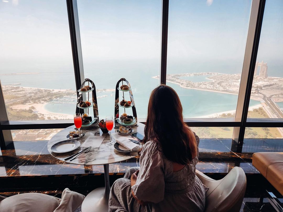 Catch your breath- the views are stunning!​ Drink in the 360 views at #observationdeckat300 🤩​ 📸 @c.m.torba/IG​ #InAbuDhabi #AbuDhabi