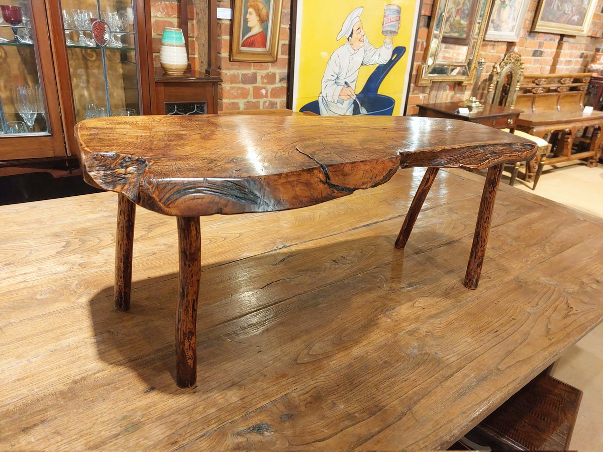 eversleybarn's tweet image. #rusticstool #elmstool #vintagereceipebooks #vintagecookerybooks #silks #collectablesilks #oldreceipebooks #oldcookerybooks #judismithantiques #eversleybarnantiques