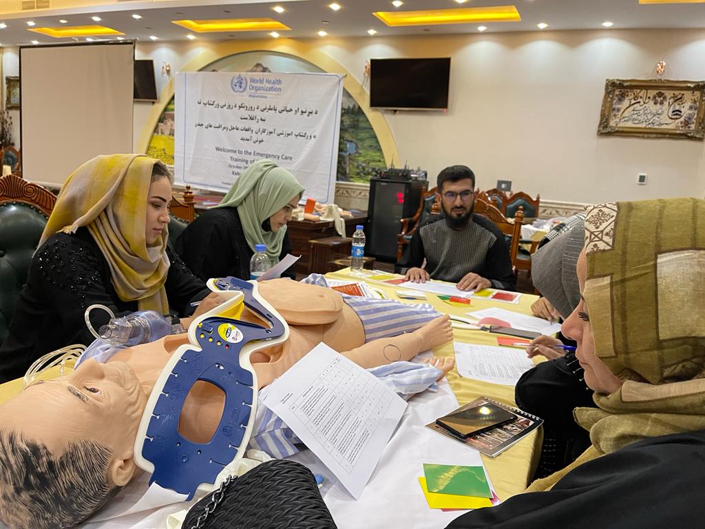 WHOAfghanistan's tweet photo. The BEC training is part of @WHO’s continuing work to ensure #healthworkers are equipped to provide #health care during #disasters, #emergencies and mass casualty events. @UNAMAnews @unafghanistan @ICRC_af https://t.co/Xd1X01bL69