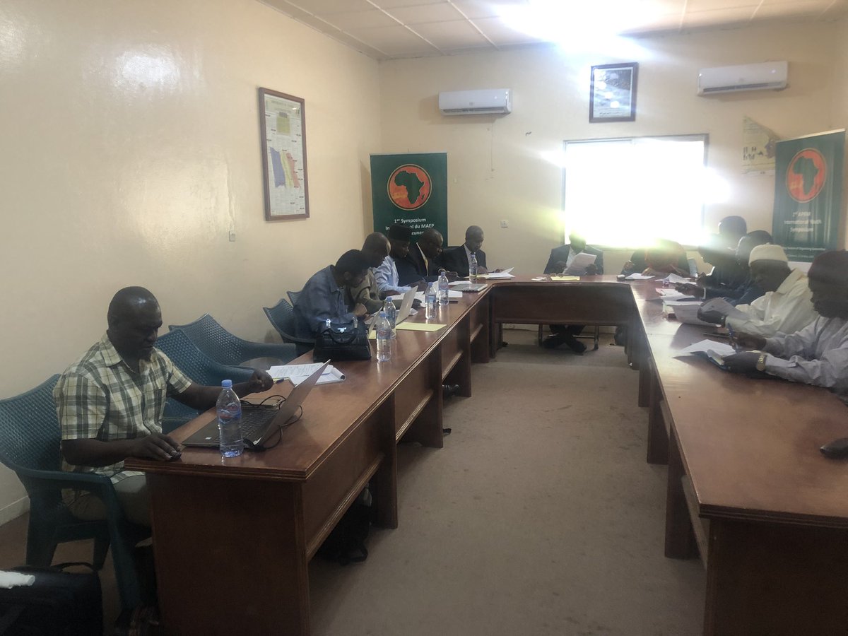 baglo_gabriel's tweet photo. La mission de pré-consultation et d’évaluation ciblée du MEAP @APRMorg au Tchad a démarré ce matin avec l’ouverture officielle, présidée par l’ancien Ministre Khayar Oumar Defallah @AprmChampions @AGA_Platform #APRMChampions #AGR23 #UCG https://t.co/Rsqdi0XxjH