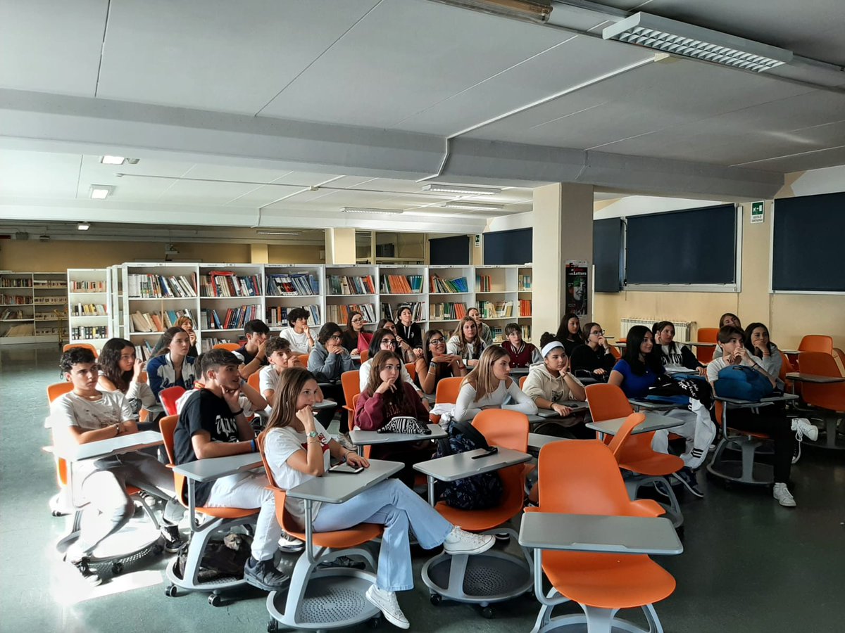 Primera jornada de nuestros alumnos/as en el instituto Amaldi de Roma.