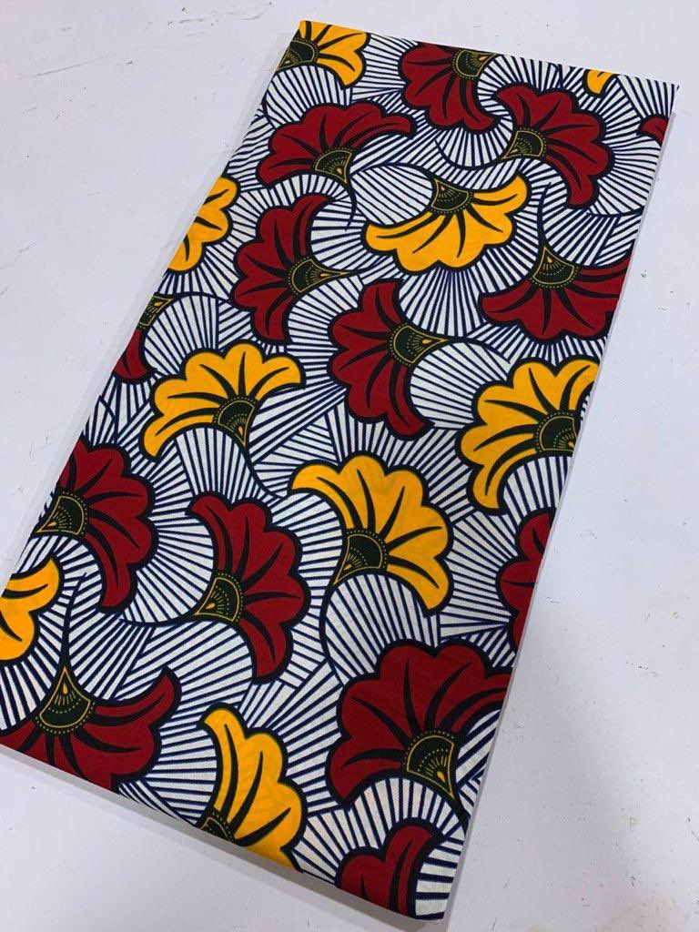aedeeae's tweet image. Hi 👋, I sell Ankara fabrics, laces and Men’s fabrics, I your customize fabrics for your birthdays, anniversaries and so on.
I also outsource your asoebi at affordable rates.
Nationwide delivery is available to anywhere in Nigeria💯