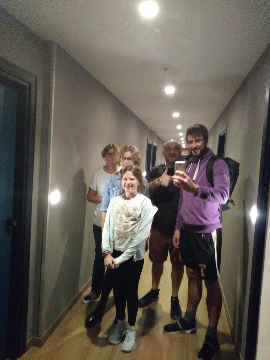 BansteadJunior's tweet photo. #bcjs #erasmus+ . Arrived in Italy https://t.co/Ynd0bz5UiX