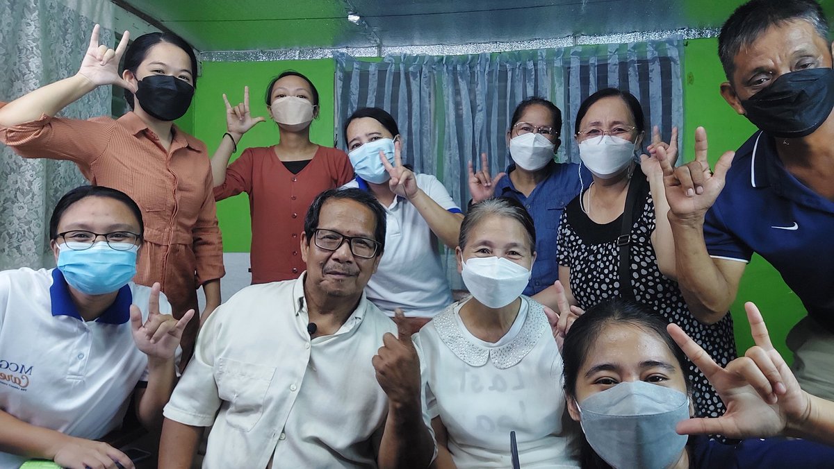 alyssadeleon027's tweet photo. Yay! Salamat po sa Dios sa mabuting pagkakataon! To God ne the Glory!

#SLNIA #SK #MCGICares https://t.co/R01mfsNsYD