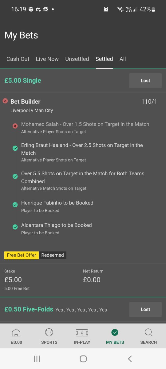darklord1989's tweet photo. @bet365 Did the 1st shot not count when he was 1v1 with Ederson as keeper saved but was given goal kick https://t.co/Q0nZdufUKx