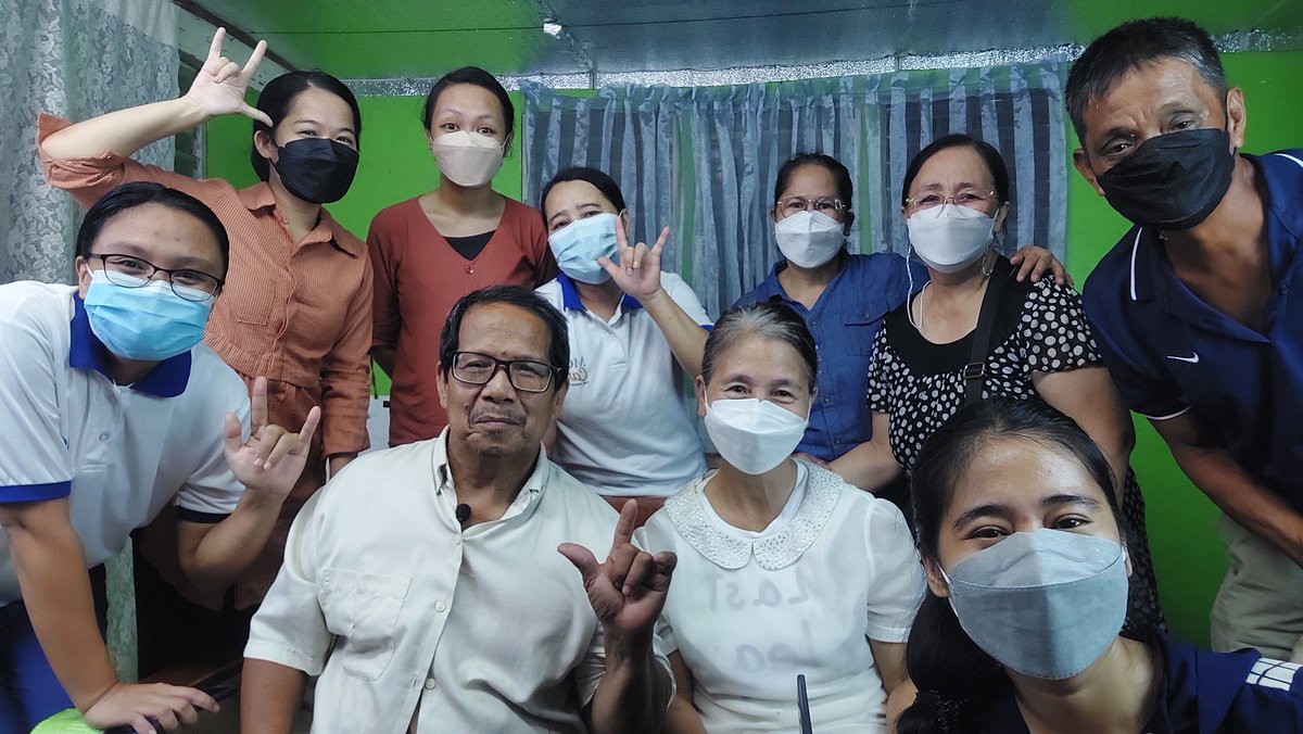 alyssadeleon027's tweet photo. Yay! Salamat po sa Dios sa mabuting pagkakataon! To God ne the Glory!

#SLNIA #SK #MCGICares https://t.co/R01mfsNsYD