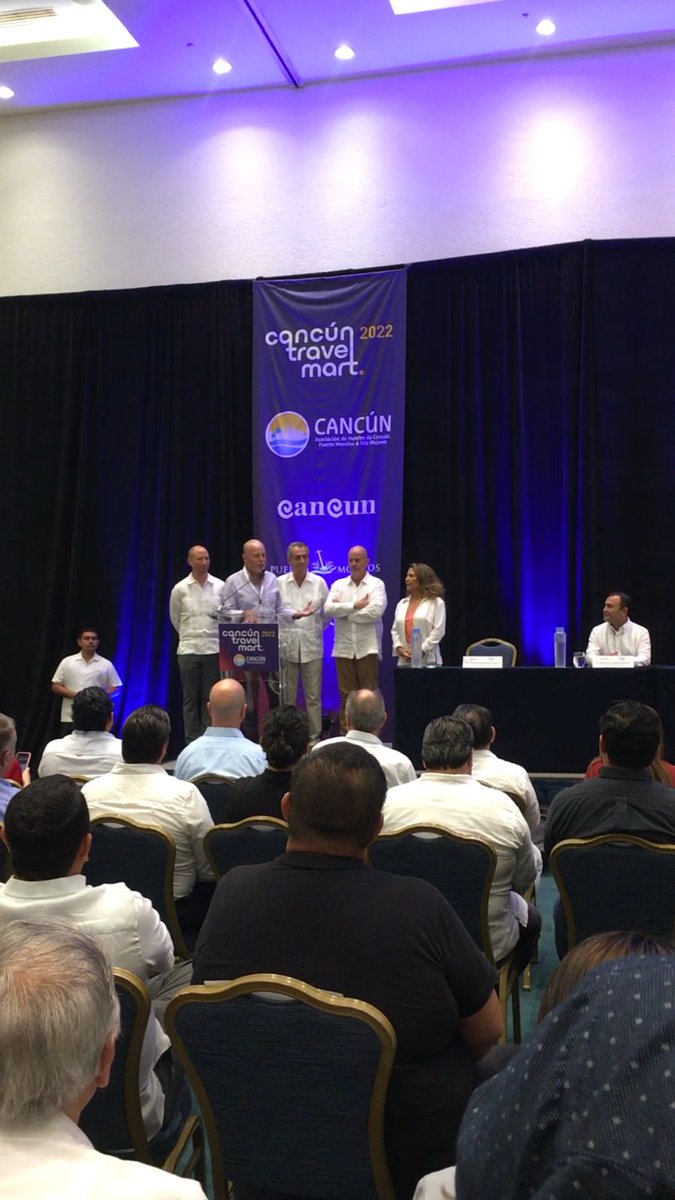 En la inauguración del #CancunTravelMart2022, el Sr. Jesús Almaguer anuncia la creación del Consejo de Asociaciones Hoteleras del #CaribeMexicano en conjunto con @AHCancunPMeIM, <a href="/AHRMoficial/">Asociación Hoteles</a>, <a href="/hotelestulum/">Asociación de Hoteles Tulum</a>, <a href="/AcluvaqOficial/">ACLUVAQ</a> y la Asociación de Hoteles de Cozumel.