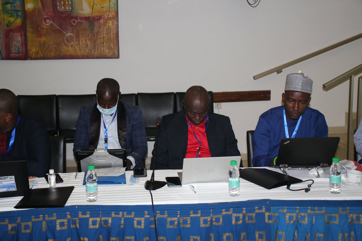 papbio's tweet photo. Le projet #PAPBio C2-Gouvernance mis en #UICN PACO organise du 17 au 19 octobre 2022 à #Niamey au Niger, la 2ème réunion du dispositif de coordination des aires protégées en Afrique de l'Ouest 
#ProgrammePAPBio #IUCN #UICN PACO #UEMOA #Ecowas - Cedeao https://t.co/shc5J5wXDf