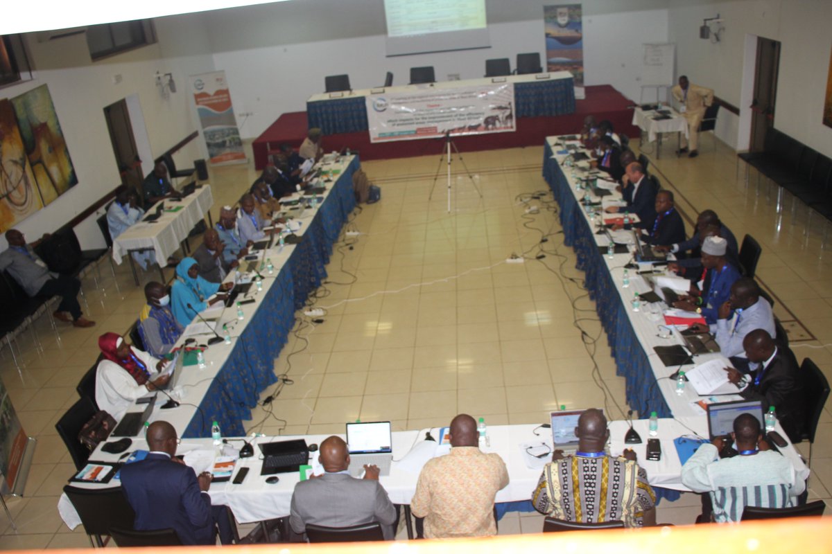 papbio's tweet photo. Le projet #PAPBio C2-Gouvernance mis en #UICN PACO organise du 17 au 19 octobre 2022 à #Niamey au Niger, la 2ème réunion du dispositif de coordination des aires protégées en Afrique de l'Ouest 
#ProgrammePAPBio #IUCN #UICN PACO #UEMOA #Ecowas - Cedeao https://t.co/shc5J5wXDf