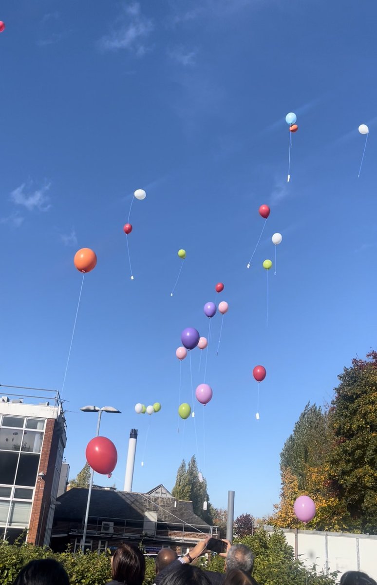 Dinah McLannahan (@dinahmcl) on Twitter photo What a poignant day celebrating a wonderful, amazing woman <a href="/SWBHnhs/">SWB NHS Trust</a> #bemoreVaish 💙 What a poignant day celebrating a wonderful, amazing woman <a href="/SWBHnhs/">SWB NHS Trust</a> #bemoreVaish 💙