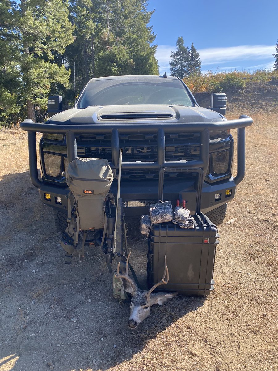 UKIndustrial's tweet photo. Our ultra rugged loadout case is the case made for backcountry adventures
#uwkcase #underwaterkinetics #madeintheusa #americanmade #loadoutcase #gearcase #hunting #backcountry #explore #ultratough #waterproof #hardcase #muledeer #adventure #offroad #mountains #initialascent https://t.co/Pm4sOe59Vn