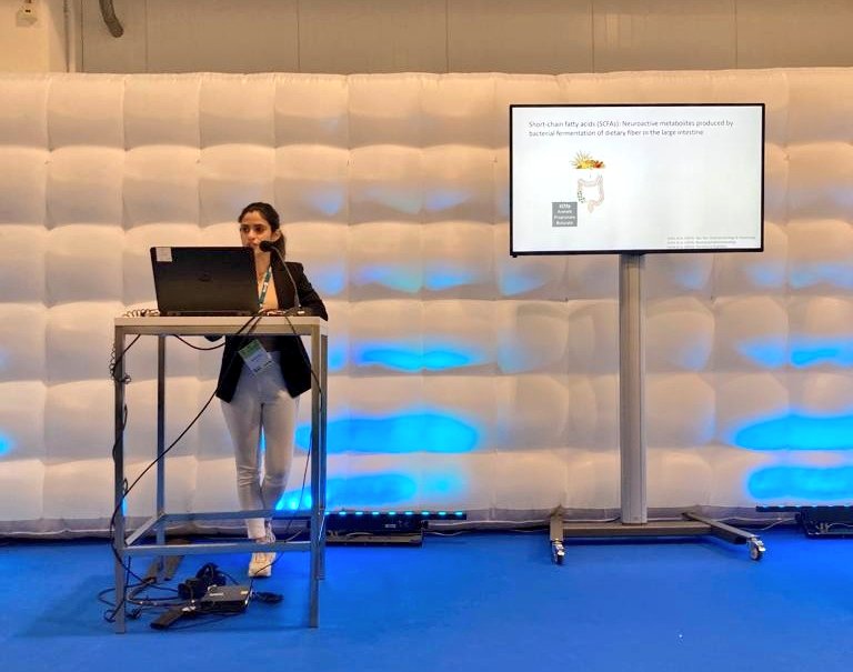 BDalile's tweet photo. I had the great pleasure of presenting preliminary associative data on #SCFA and human psychobiology #stress #fear @ECNPtweets #PosterJam session! Watch this space for upcoming microbiota-gut-brain #translational work 🦠🧠

@DigaLab @labgas_kuleuven @leuvenbrainins1 #ECNP2022 https://t.co/L5MbubCV8O