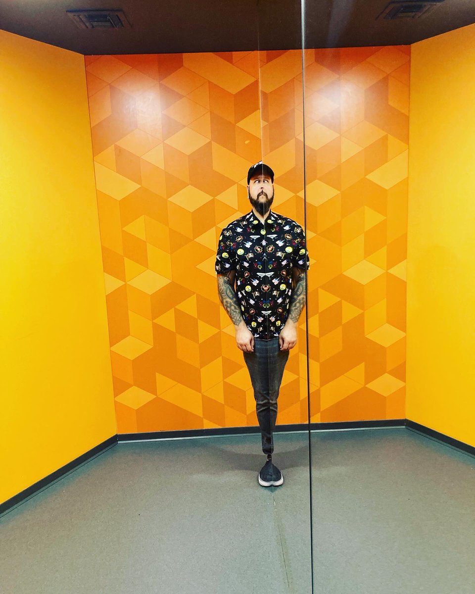 parkchums's tweet photo. We finally visited the Museum of Illusions over at Icon Park 🤩 These are some pics. We had a really fun time! ✨ #illusions #orlando #parkchums #thingstodo #florida #travel #tourist #fun #idrive #iconpark #museum https://t.co/lkMtVSzP6j
