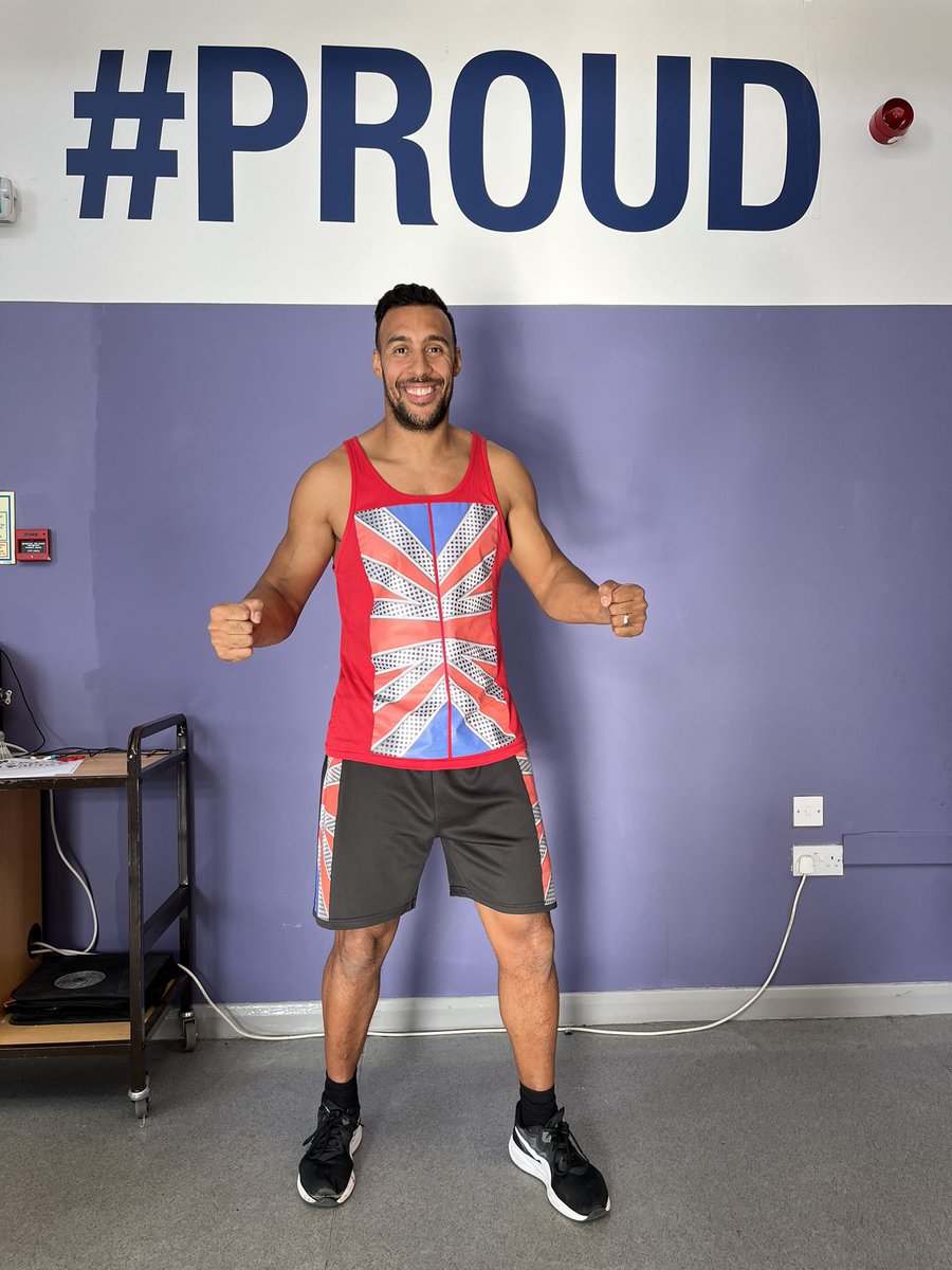 mrGray_lms's tweet photo. who watches #ninjawarrioruk Race for glory on ITV? We are so lucky that one of the Ultimate Ninjas runs our Parkour club! @BulldogRuel We are so #proud to be associated with you! @LMS_PESSPA @LongMeadowSch https://t.co/u8y9icE1yC