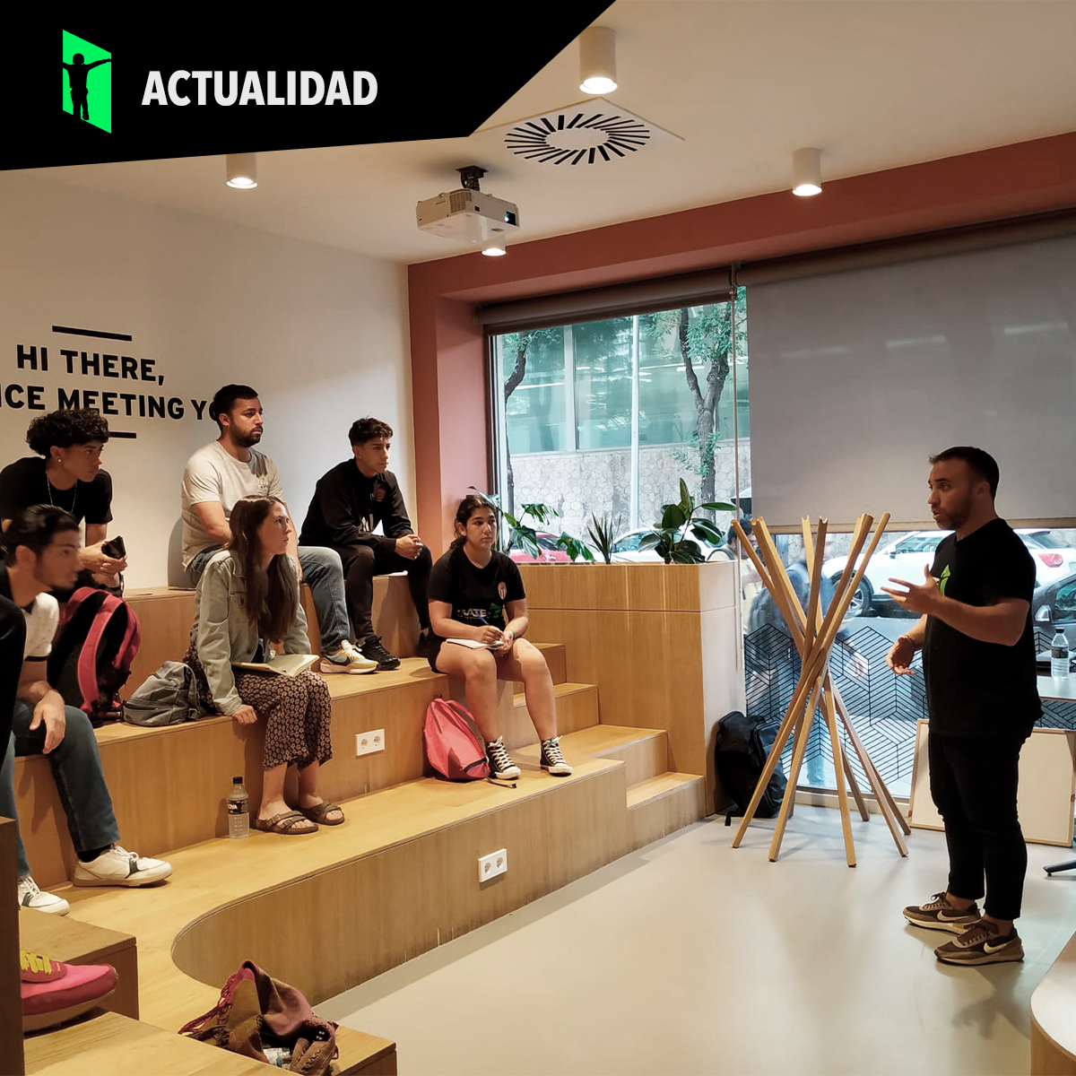 GateforChildren's tweet photo. ACTUALIDAD I 📸 Formación de nuevos #entrenadores.
El pasado jueves nos reunimos con los entradores de #fútbol que acaban de incorporarse al Club Atlético Pan Bendito @atletico_panben junto al que desarrollamos nuestro proyecto en España.
#GateOfFootball #fundación https://t.co/TuTqVCVRKE