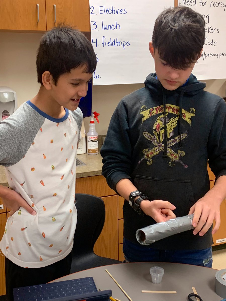 stanleyStyleGT's tweet photo. Future problem solvers in GATE are designing and building water lift systems #GATEwideopen #GT https://t.co/WFmZD0FklG