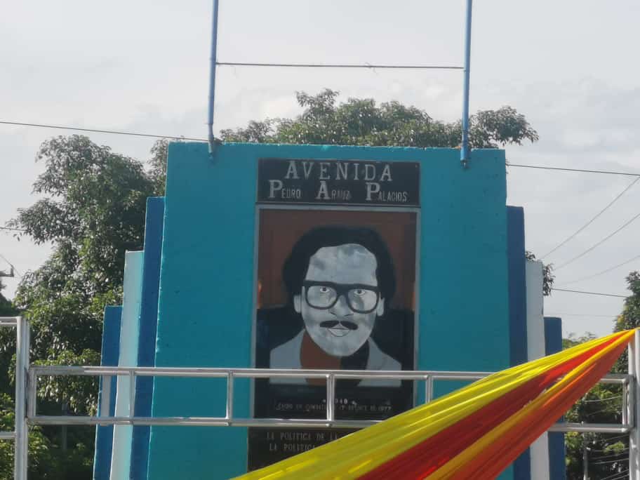 UVMarcosSomarri's tweet photo. Desde #LeónRevolución nuestra UVE llegó a decir PRESENTE al Cmdte Pedro Araúz Palacios 🔴⚫️🫡 

‘’Federico” como era conocido Pedro Arauz murió acribillado por la guardia somocista, entre Tipitapa y Masaya. Dos años antes había sido ratificado 

#2022PuebloVictorioso @TE2021 https://t.co/1WeVItarJR