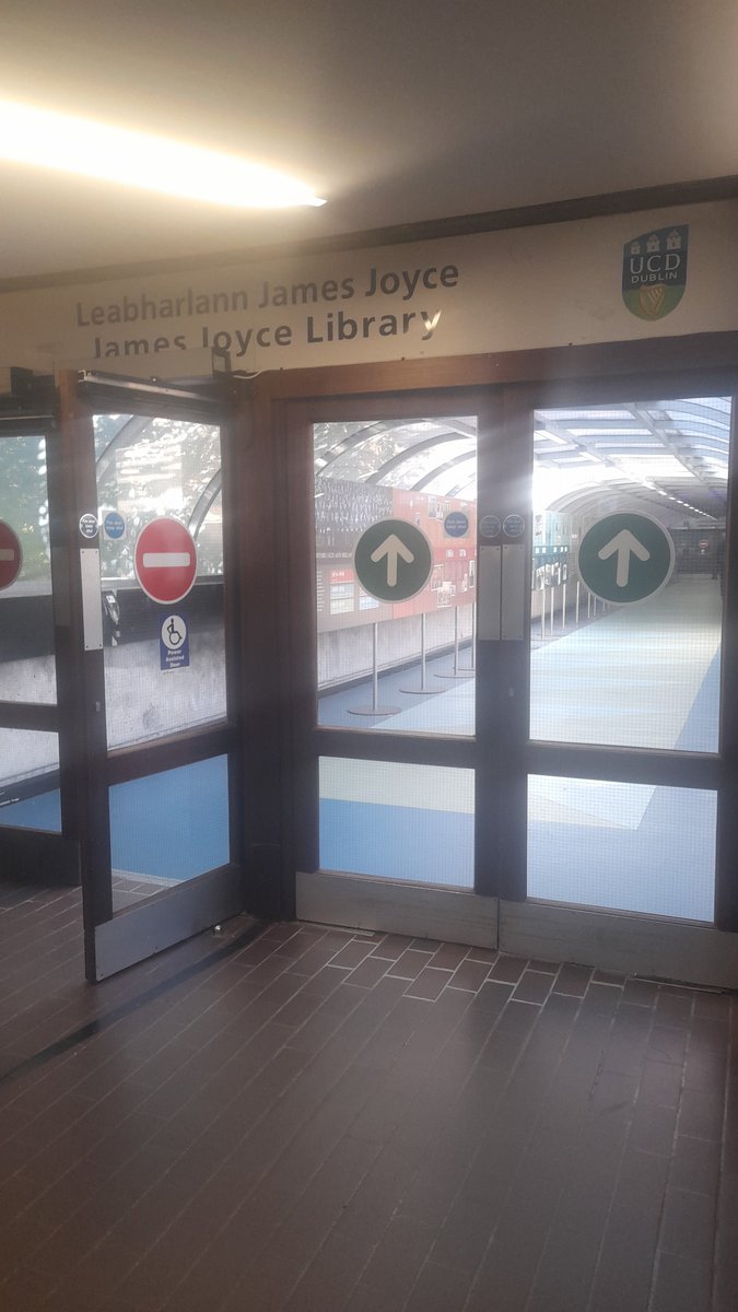 anita_boyle1's tweet photo. Back in #UCD after 18 years 🙈 took a trip to the #Newman building to reminisce about undergraduate days. Seeing freshers heading to lectures and the realisation hit me that life passes by too quickly. #rememberingmy18yearoldself #2004
#nostalgia #igrewuphere #postgradstudent https://t.co/u1b7jMpBUO