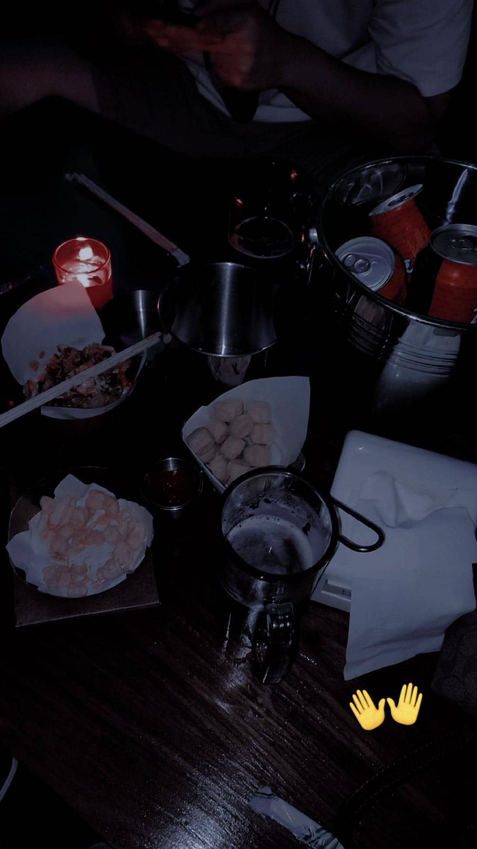 Out with NFT bois even tho I've been away from this space for YEARS <a href="/titikmulainft/">titikmulai</a> @alfredoboi777 💀

How's everyone tho? 🥹