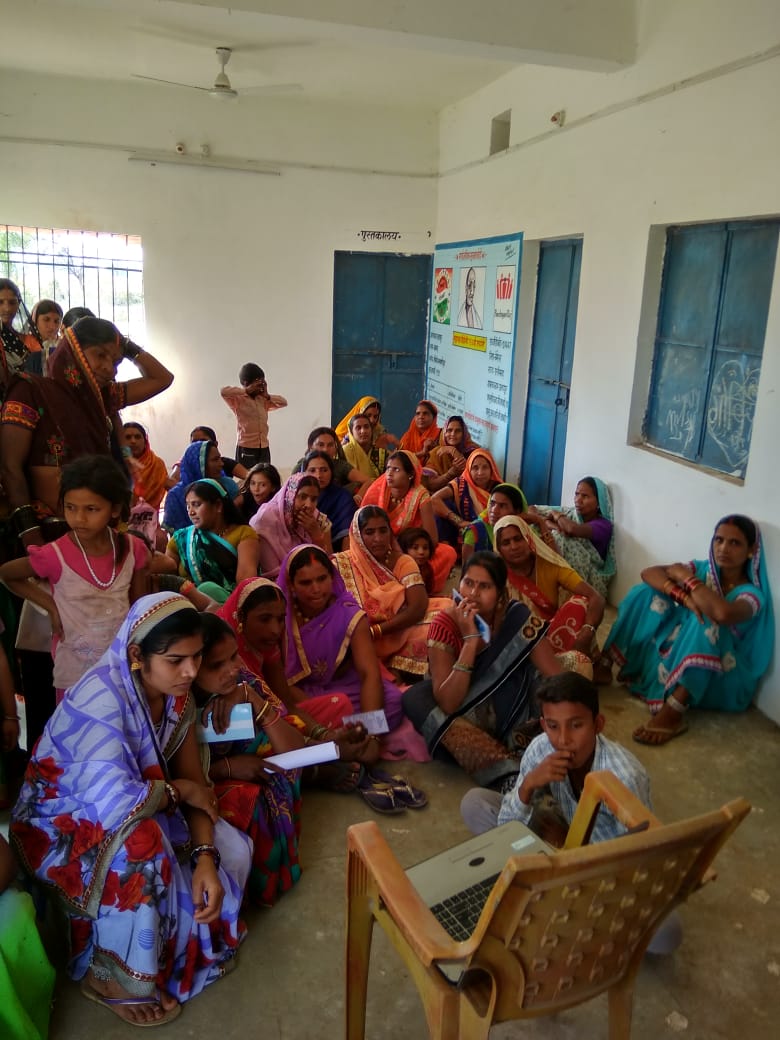 CSC Agriculture (@csc_agriculture) on Twitter photo Farmers watching the live webcast of PM Kisan event at FPOs and CSC centres across nation.
#CSCAgriculture
#CSCSupportsFarmers
<a href="/sanjaykrakesh/">Sanjay K Rakesh</a> <a href="/PrabalSingh150/">Prabal Pratap Singh</a> Farmers watching the live webcast of PM Kisan event at FPOs and CSC centres across nation.
#CSCAgriculture
#CSCSupportsFarmers
<a href="/sanjaykrakesh/">Sanjay K Rakesh</a> <a href="/PrabalSingh150/">Prabal Pratap Singh</a>