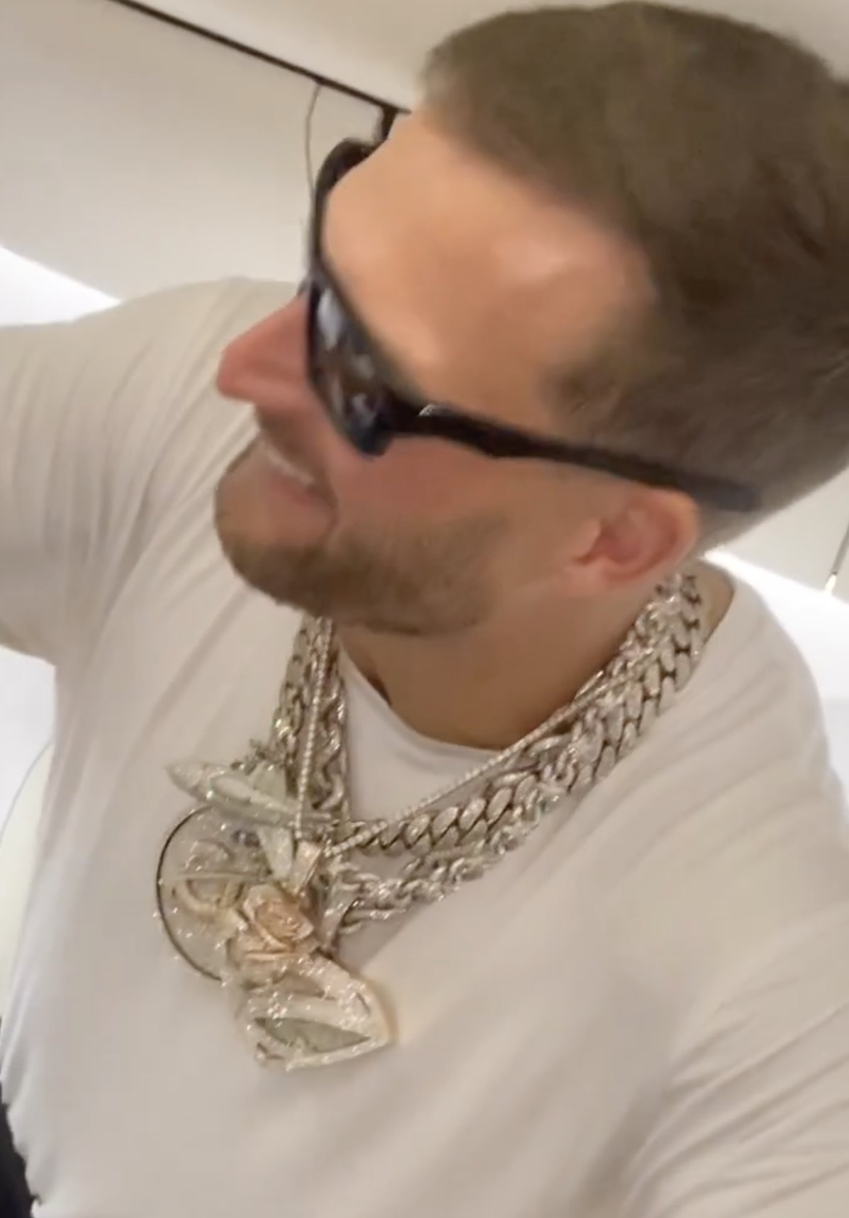 kirk cousins iced out