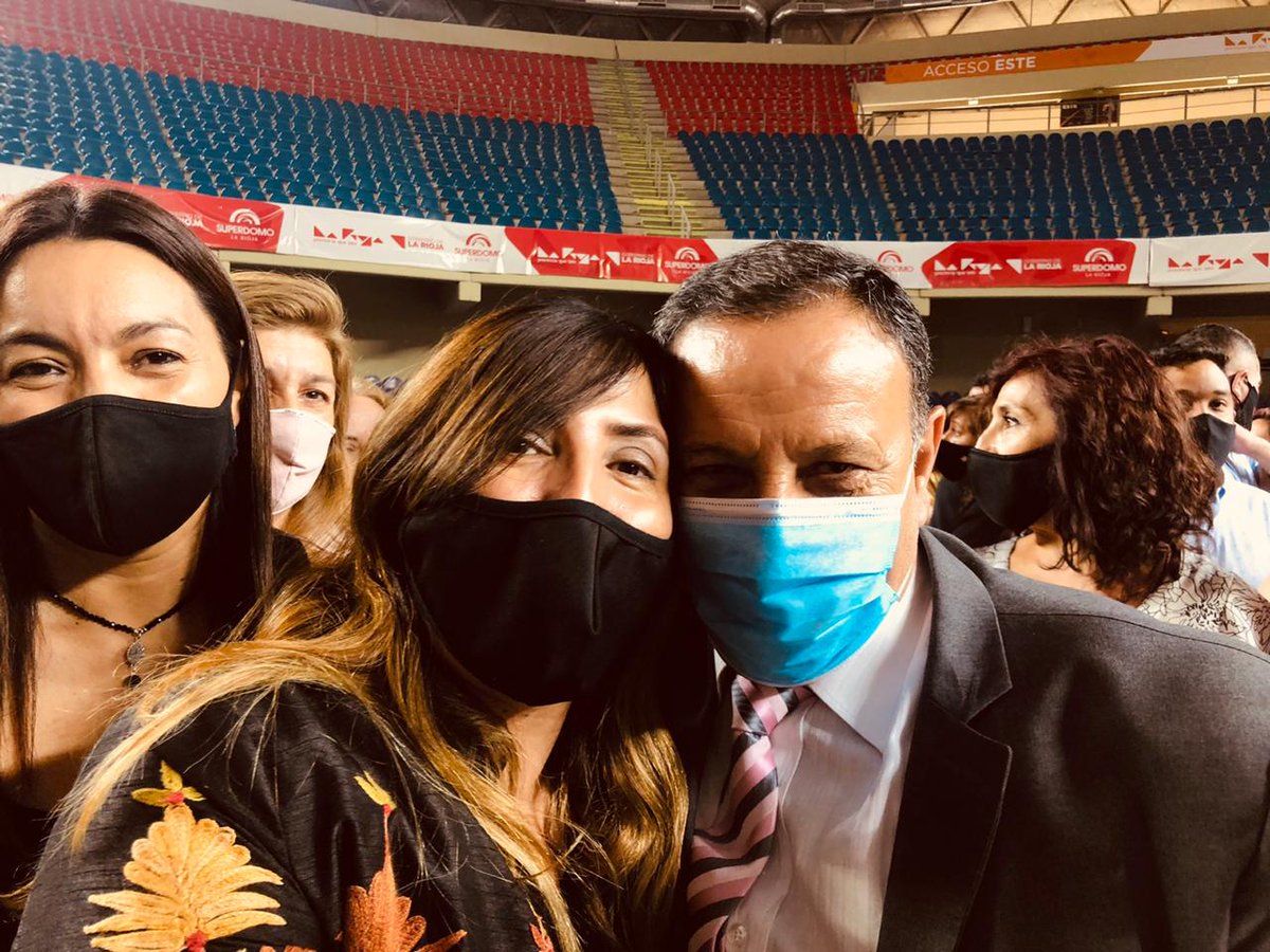 mclaudiaortiz's tweet photo. Valoremos la coherencia y el camino recorrido militando en defensa de los ideales peronistas de #JusticiaSocial junto a nuestro líder y conductor @QuintelaRicardo, y seamos leales al pueblo que depositó en las urnas sus esperanzas de una provincia mejor. Feliz día de la lealtad✌️ https://t.co/u9tiVxp6bp