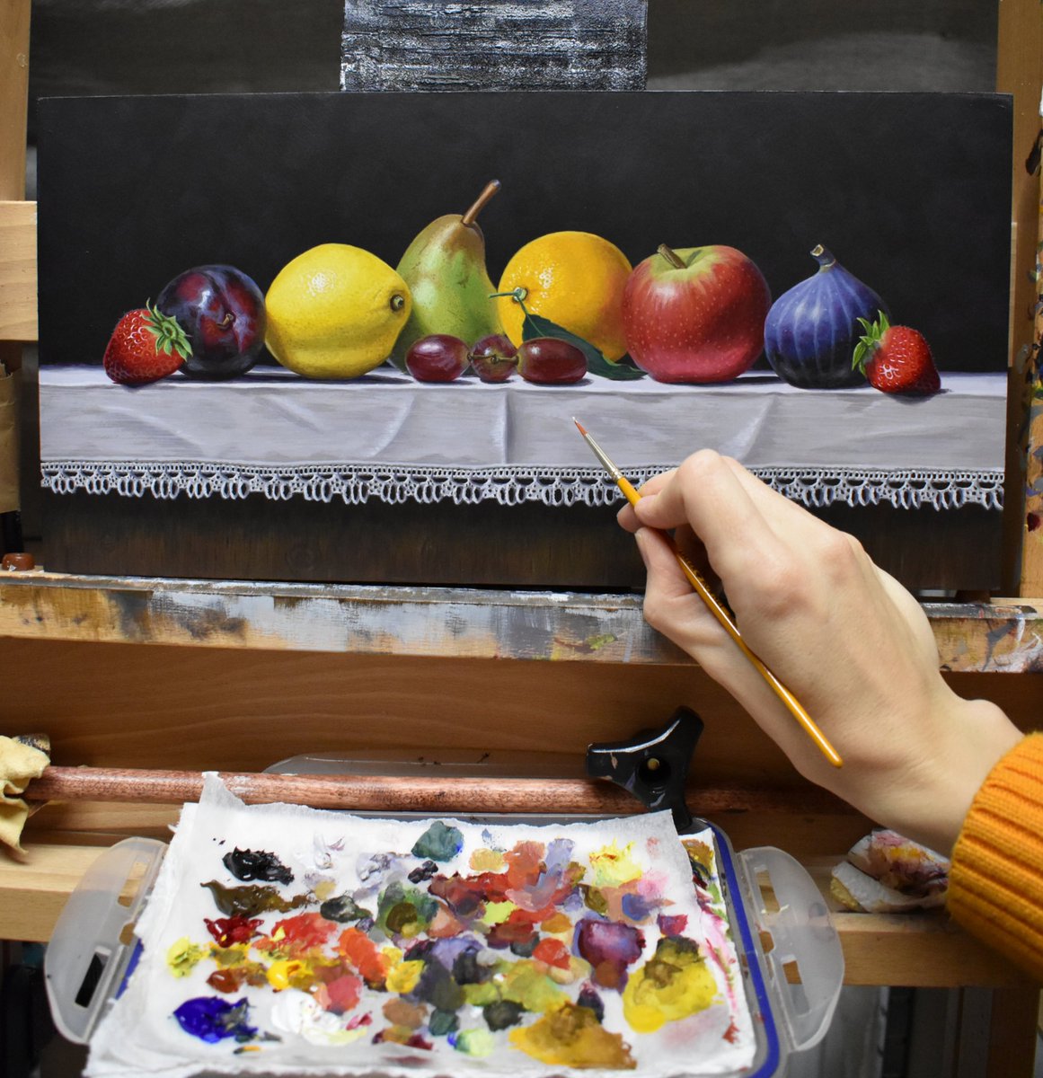 I kept thinking about da Vinci's Last Supper painting whilst completing this one 🤭