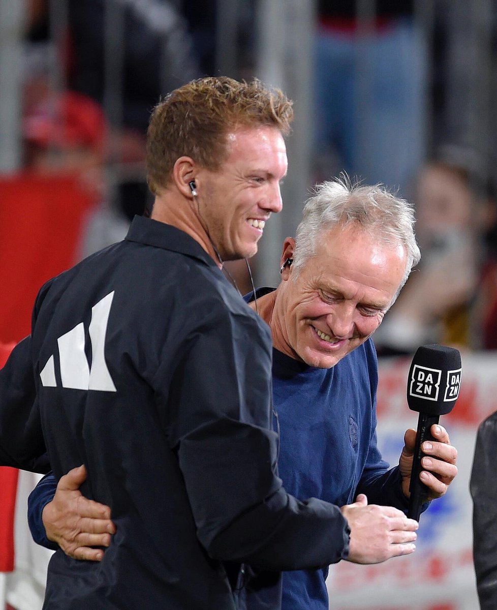 Viel Spielfreude und sehr gute Leistung der Mannschaft. Tolle Stimmung unserer Fans. #MiaSanMia