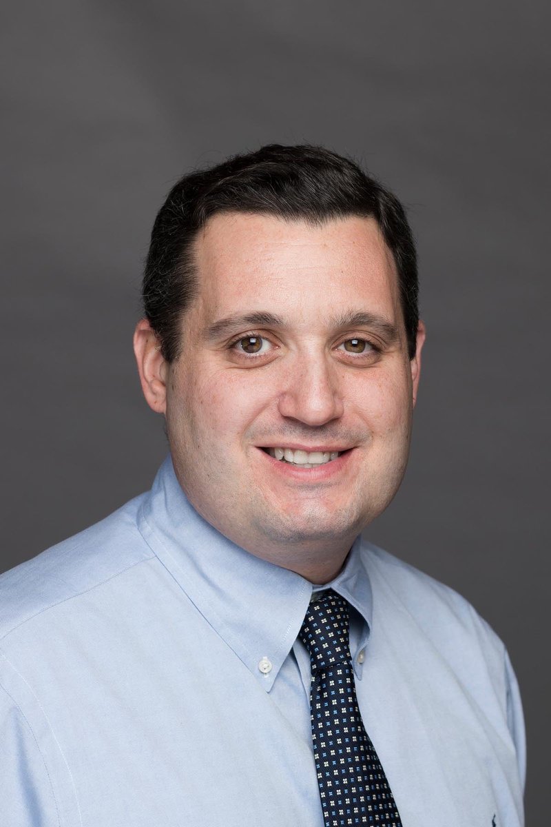 jwmorganjr's tweet photo. .@bbogardus, associate professor of #journalism at @QuinnipiacU, received an “Award of Excellence” from the #Broadcast #Educatuon Association for his #Hunger in #Hamden #podcast series. @QUJournalism https://t.co/pz3HxW6FMc