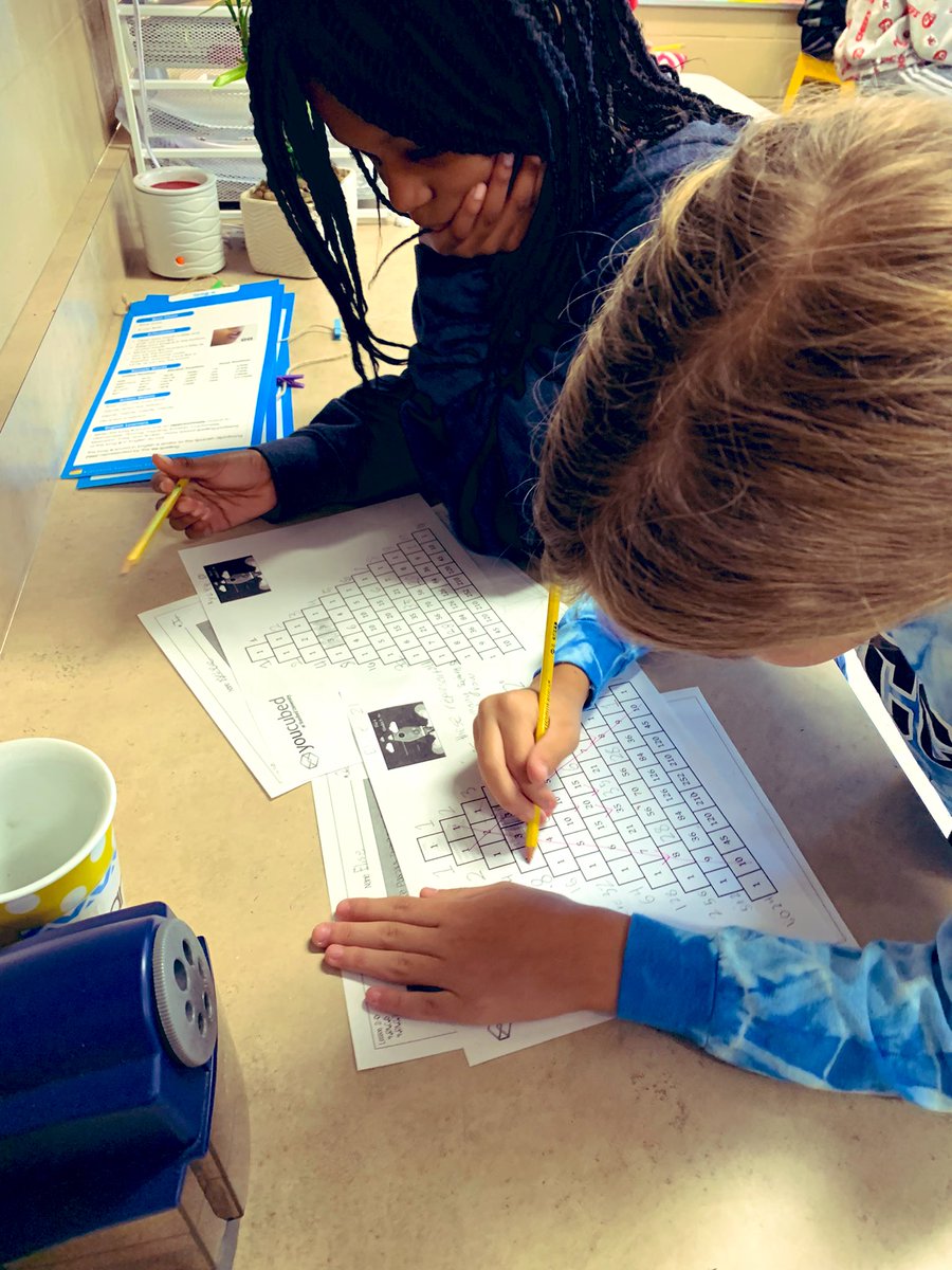 MrsDaugherty4th's tweet image. Using #PascalsTriangle to work on patterns is one of my favorite lessons all year! It is the epitome of a #LowFloorHighCeilingTask this task also provided my S’s with more cognitive demand than just looking at a chart of patterns. #MEMLI @BeulahRalphElem
