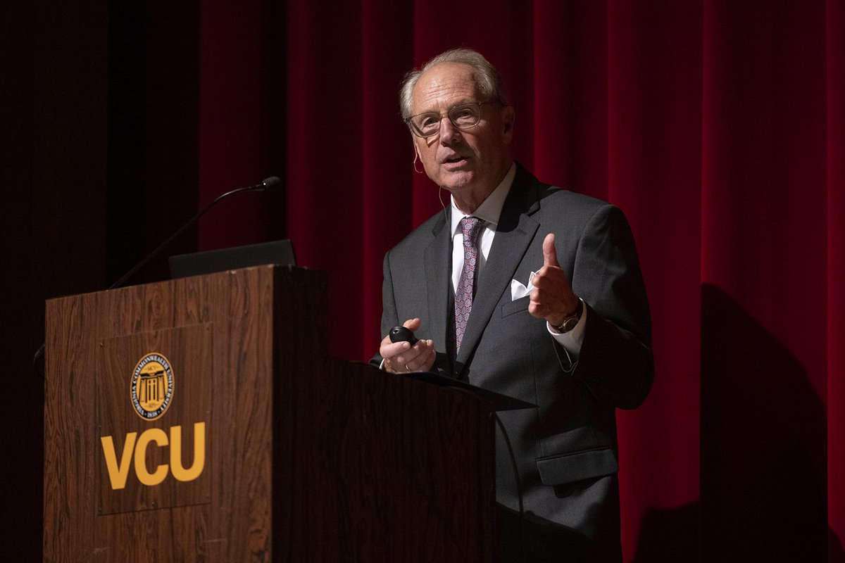 VCUCommonBook's tweet image. A very special thank you again to Common Book author Chip Jones for an amazing keynote address last week around his book, The Organ Thieves.

Read the recap of the address➡️ bit.ly/3MF9Tjq

📸: VCU University Relations