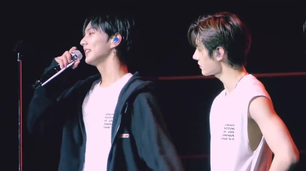 hoonyangz's tweet photo. it's always the way sunghoon and jungwon pay full attention to each other as they speak :( also the evident happiness from the big smiles on their faces.. my sungwon-tonin 💔 https://t.co/cW3F1By0cu