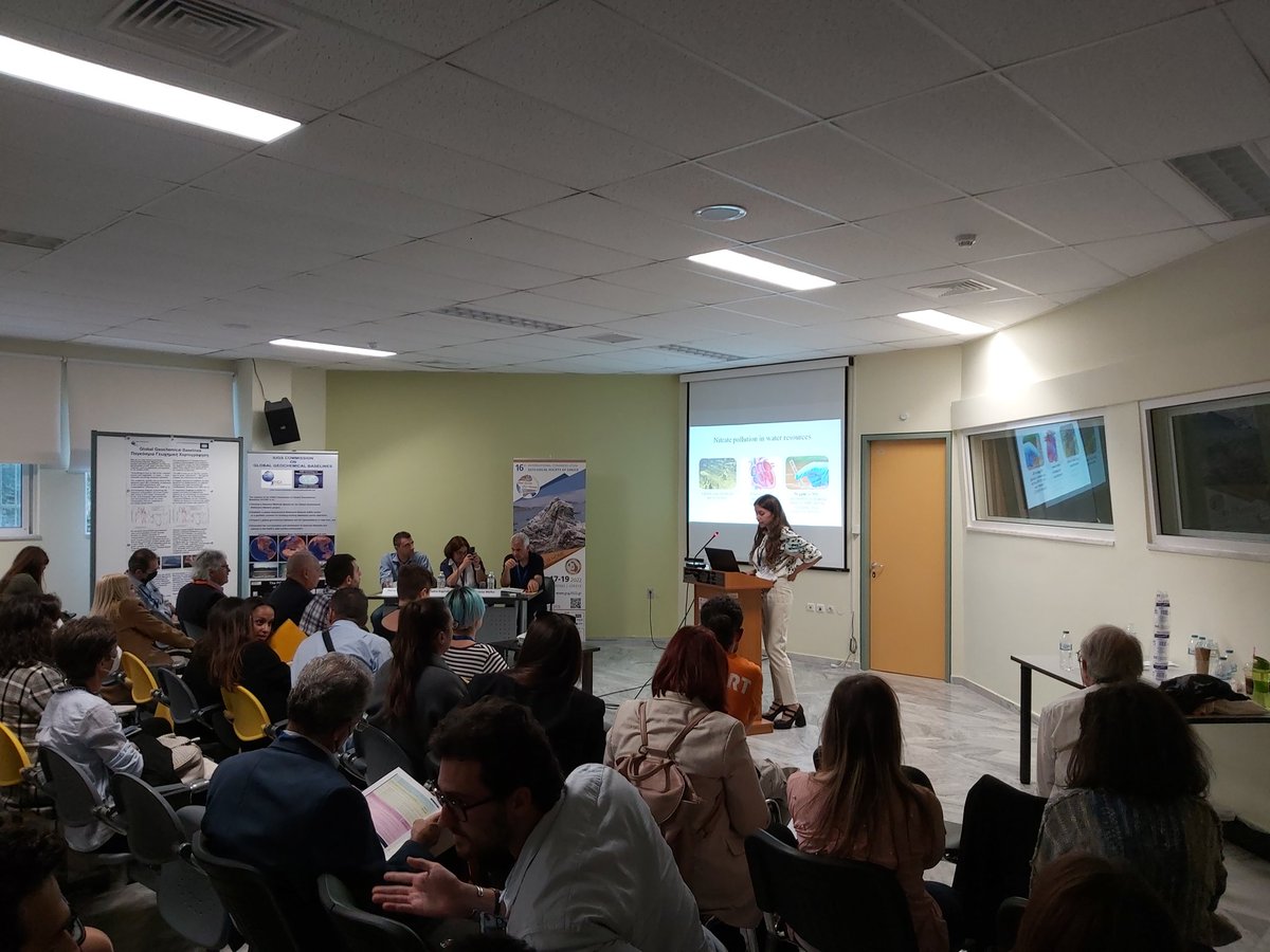 geodept's tweet photo. 2nd set of very informative presentations by Nikopoulou et al, Koutsovitis et al, Zegkinoglou et al, Pletsas et al, Mytiglaki et al, Antonopoulou et al,  in session T6: #Geochemistry, #Mineralogy, #Petrology  #Volcanology
#GSG2022 ##our_earth_our_home #geodept  @upatras #geodept https://t.co/527A4OAIEC