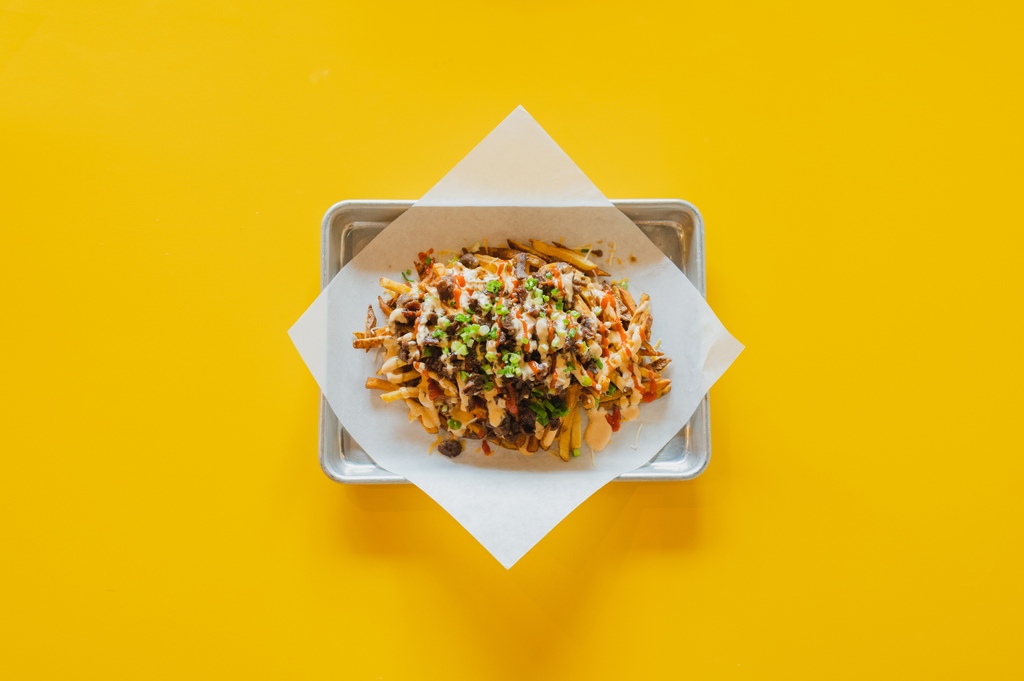 bumblebeeskbbq's tweet photo. Ugh Mondays 🫠 lets get through it together with some K-pop fries 🤤

#kpopfries #utah #midvale #provo #westvalley #kbbq #bumblebees https://t.co/es7TJTuJJE