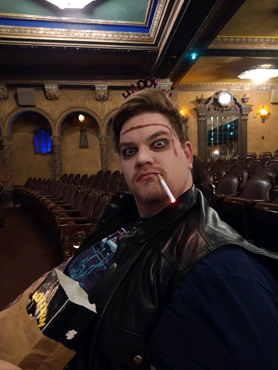 Variand's tweet photo. 🎶 Opportunity bless my soul! I dressed up for the rocky horror show 🎶 https://t.co/D1i0jJzFV5