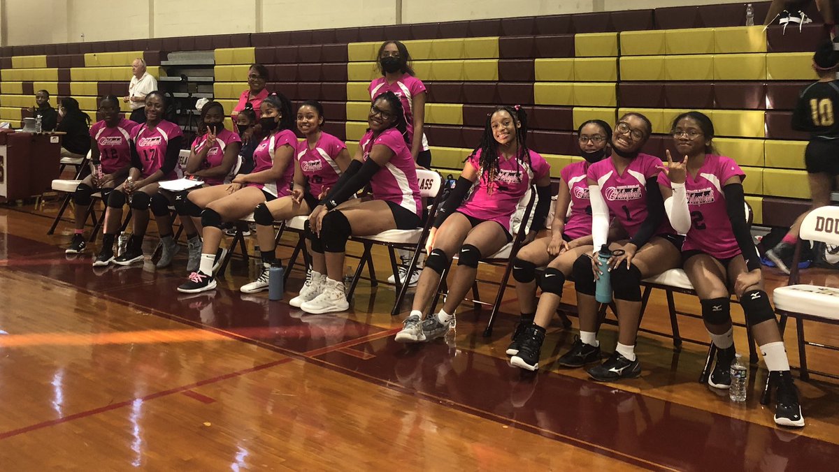 Check out our @FDHSVolleyball Lady Eagles as they take on Oxon Hill tonight. JV 5:30 and varsity at 6:30. Watch live using link below or come out to Oxon Hill to support. youtu.be/uEJE_QZR8Tg This will be a great match up. Go EAGLES!!!