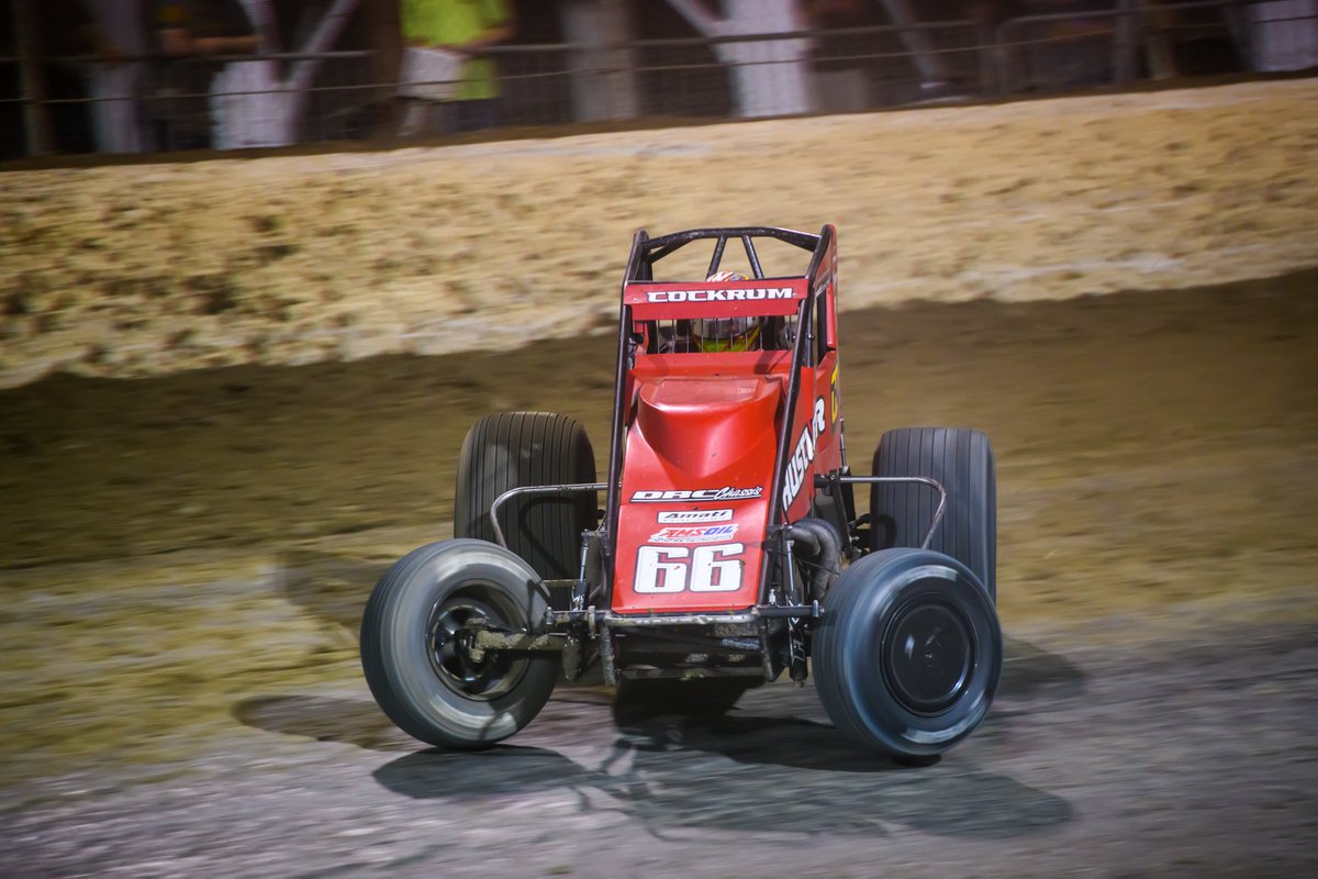 Xtreme Outlaw Midgets tweet media