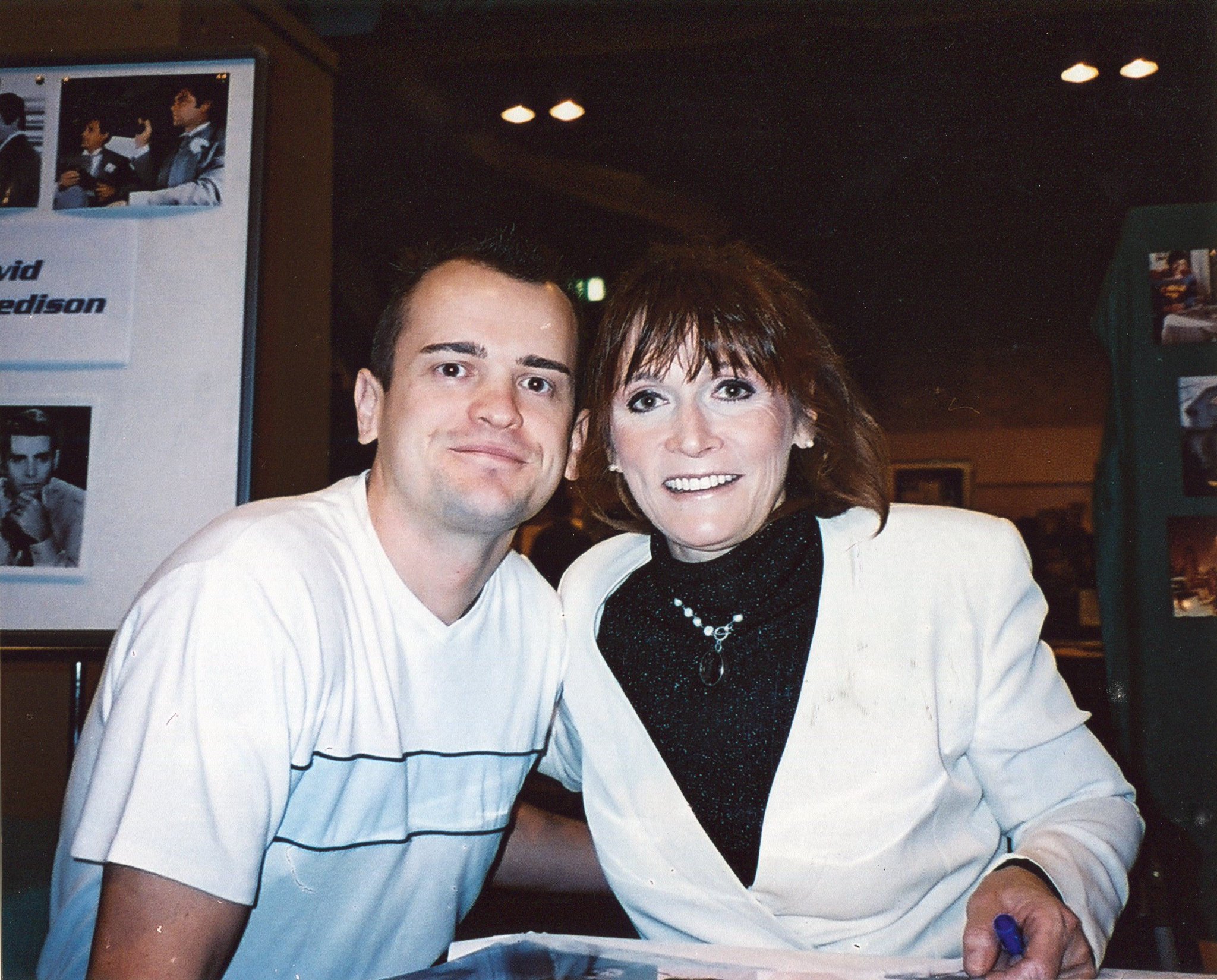 Happy Birthday Margot Kidder, lucky to meet you when you were in the UK, she was so lovely RIP. 