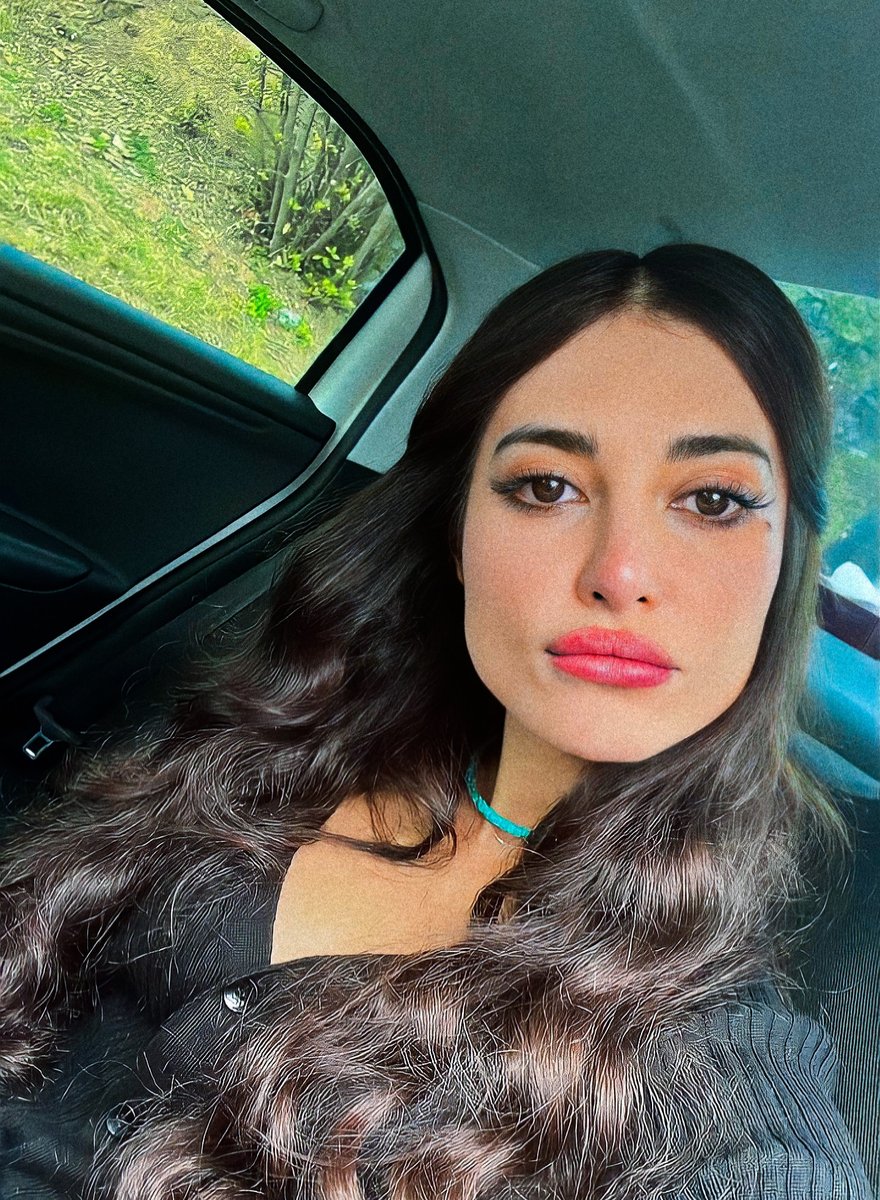 Melike İpek Yalova Pics (@melikeipekypics) on Twitter photo 