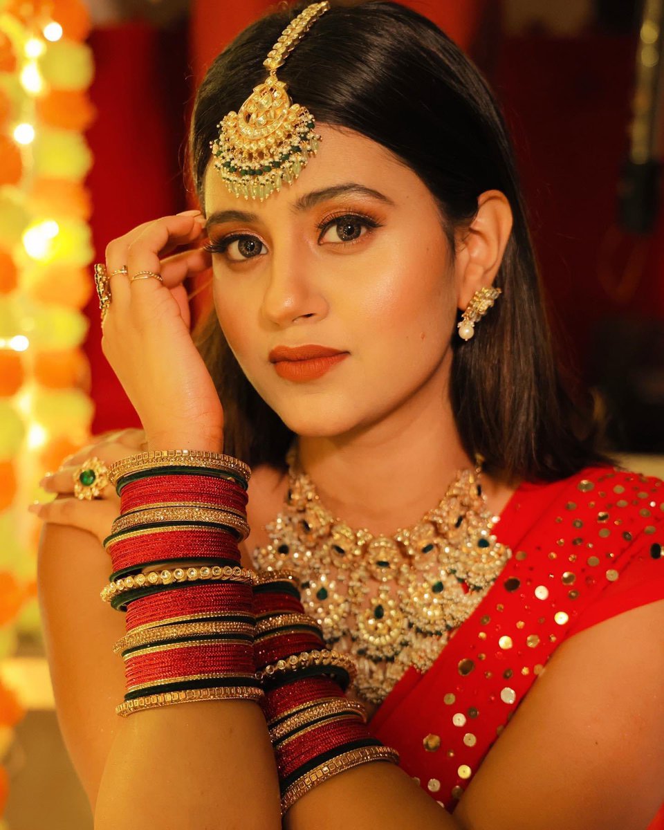 Athy1510's tweet photo. As you journey this life, it is my prayer that you find all you are searching for. Best wishes on your new journey.@AnjaliArora1050 
#AnjaliArora 
#20MillionOnSaiyyan https://t.co/YH5MnSzD0h