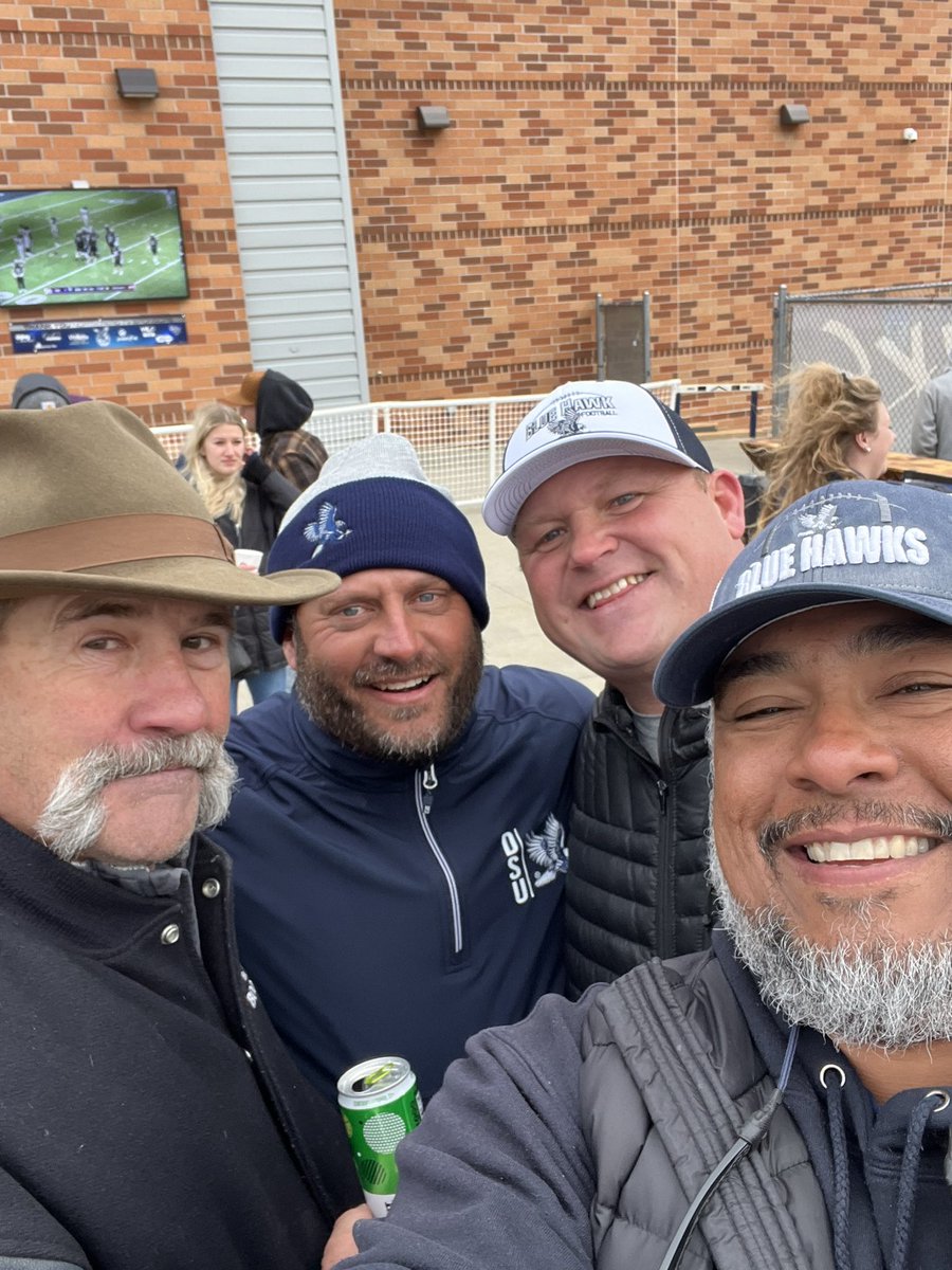 jmac_48's tweet photo. Great day to be a Hawk! DSU knocks off #22 Waldorf 50-7 Saturday! Thank you coach for letting Javon and I on the sideline to watch. Well here we go… if you know you know! Once a Hawk always a a Hawk! #HawksRUp! #TommyTucker @BlueHawkFB https://t.co/FQnfBnU7oN