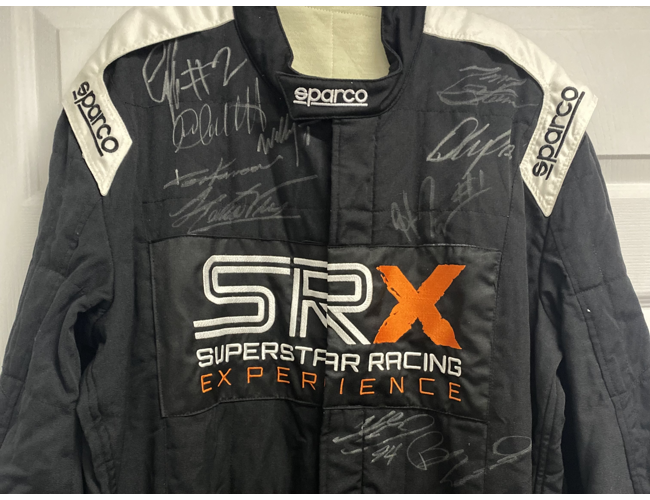 If you want some #CampingWorldSRX memorabilia - THIS is for you! A 2021 driver uniform signed by MANY in the field is up for auction for the @WaltripBrothers Charity Championship, benefitting MRO. Bid here: tinyurl.com/SRXWBCC