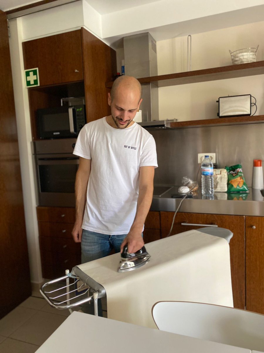 Amy Macleod tweet media