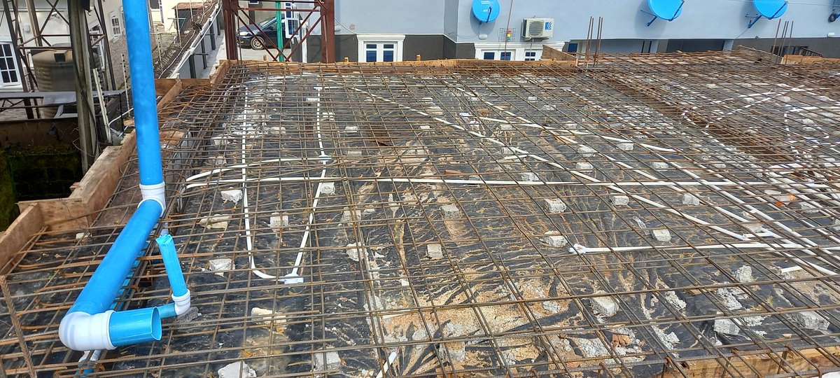Bourdillon_CE's tweet photo. 🚨NEW PROJECT

Construction of 4-bedroom Terrace Duplex + BQ 
Lokogoma, Abuja.
DPC to First Floor Slab in 3weeks
...affordable with quality https://t.co/nLrWcfLl8Q