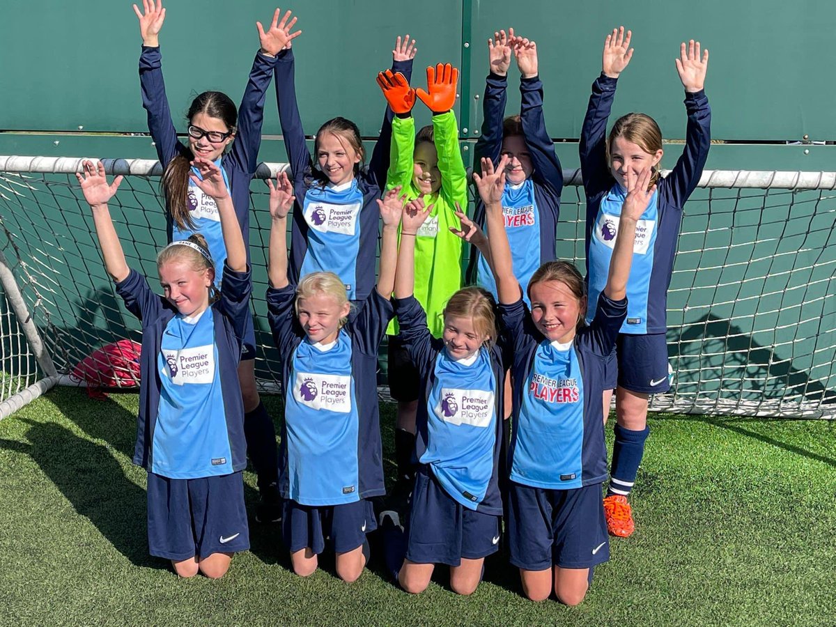 Fantastic to have 24 schools at the Stoke on Trent Yr5/6 girls football competition last week. Fantastic skills and teamwork shown by all! Well done to Newstead for winning and St Teresa’s for getting to the final. Thank you to @scfc_community for running the event.
